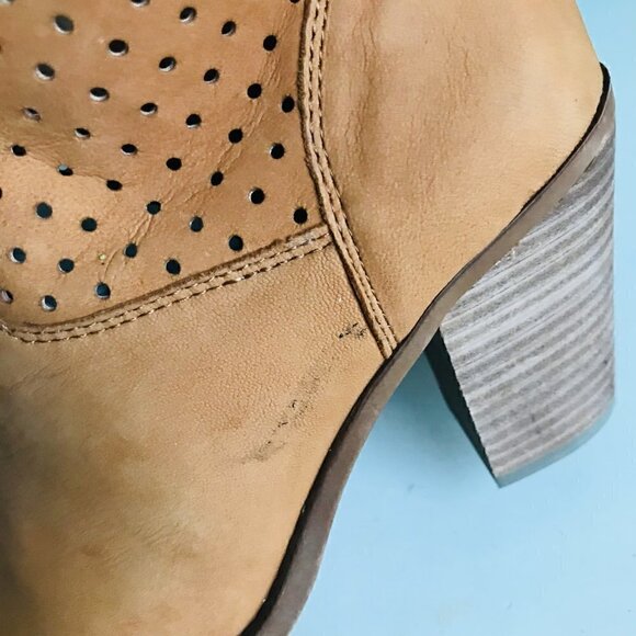 Lucky Brand Cafe Elko Eller Lasercut Suede Ankle Boot Size US 8 EUR 38 - Picture 6 of 11